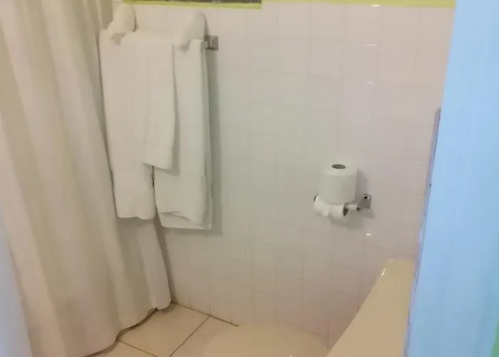 Silver Creek Hotel 3*