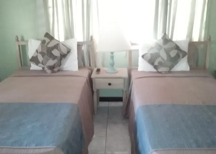 Hotel Silver Creek Runaway Bay